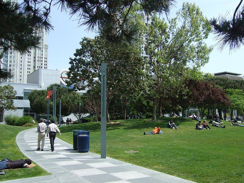 San Francisco Summertime fun, yerba buena garden, Danielle Lazier, SFhotlist, San Francisco real estate agent, bernal heights, noe valley, mission dolores, eureka valley, mission district