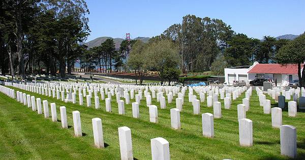 presidio national cemetery