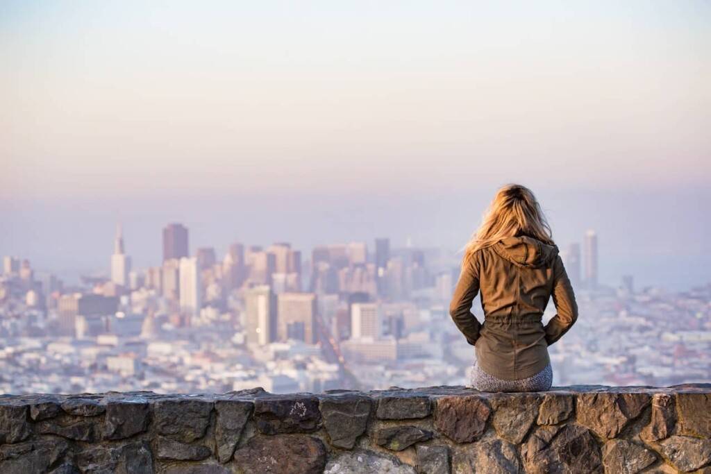 san francisco woman watching homes and real estate views