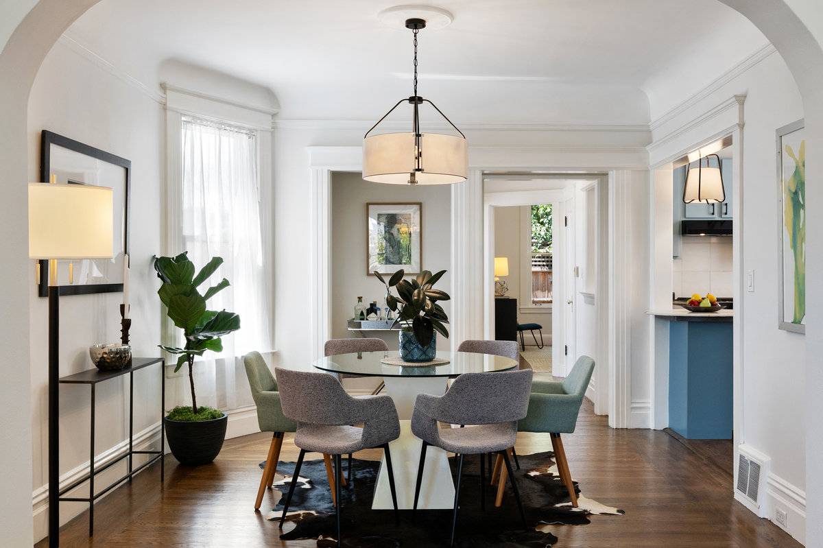 Dining Room After - Bernal Heights empty-nester home sale for retiree with top SF local realtor agents Danielle Lazier Vivre Real Estate
